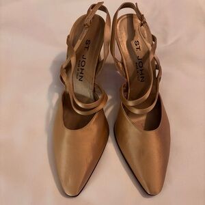 St. John Women's Gold Satin Strappy Heels Sz 8.5 NWOB